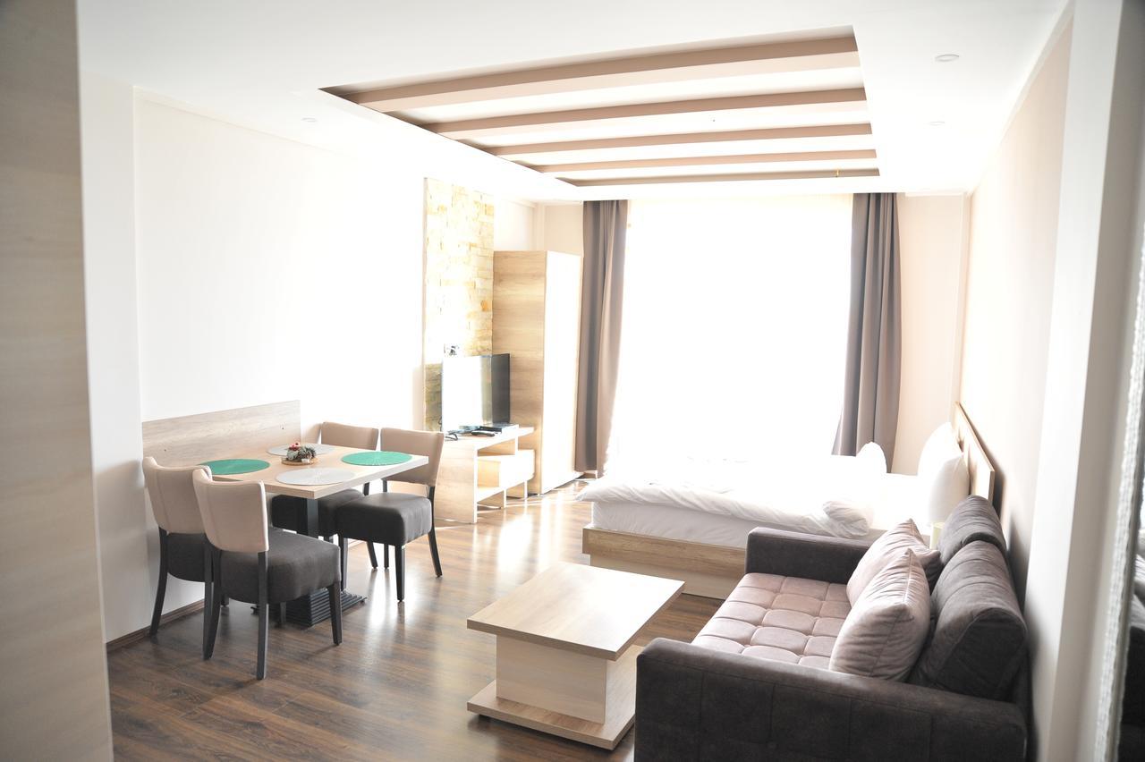 Apartments Milmari M 6.7.8 コパオニク エクステリア 写真